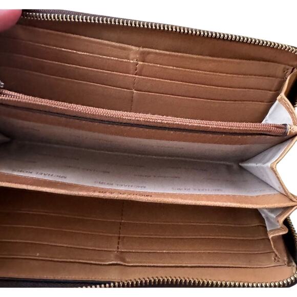 Michael Kors Mercer 'MK' Logo Continental Zip Around Wallet in Brown Vintage - Picture 7 of 9